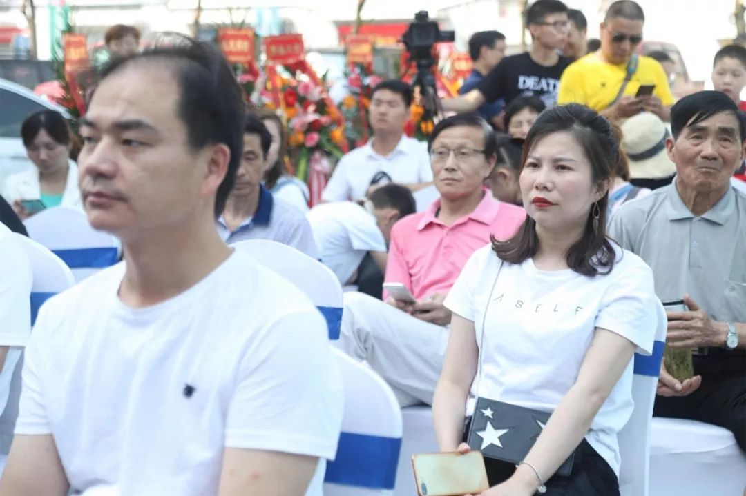 微信图片_20190615204528.jpg 微信图片_20190615204528.jpg